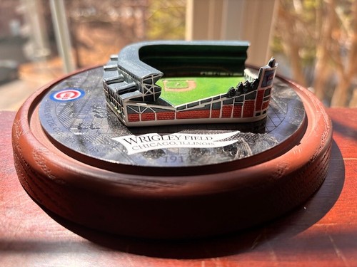 Vintage Chicago Cubs HOF Ernie Banks Signed Mini Wrigley Field Replica With COA - Picture 3 of 10