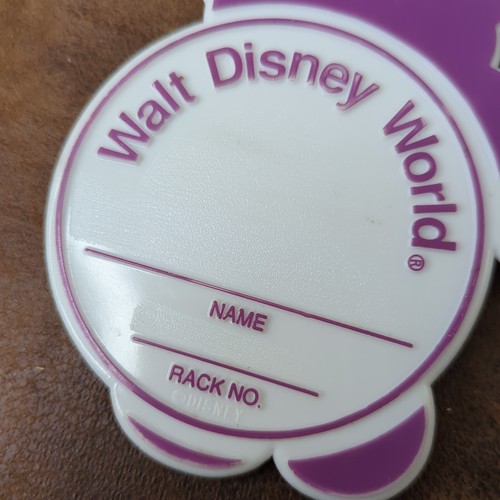 Vintage Walt Disney World Golf Resort Mickey Mouse Golf Bag Tag Purple - Picture 5 of 6
