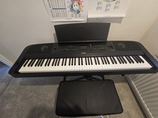 Yamaha DGX-670B Grand Piano 88-Key Keyboard
