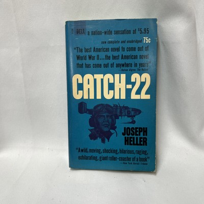 Joseph Heller,  Catch-22  Vintage Paperback Edition (1963) Preowned