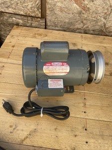 Dayton 1.5HP Motor 3450 Rpm 115-230volts #6k338A Used. Tested. Strong & Quiet