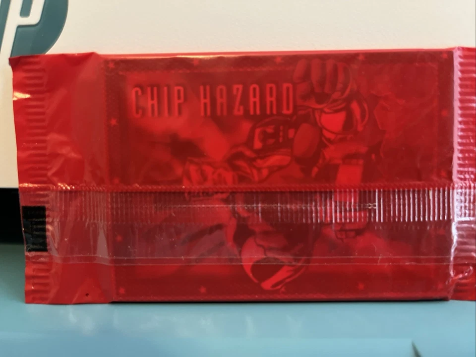 Pequeños soldados detrás de escena paquete sellado de 8 cartas RARO Foto 2 de 2