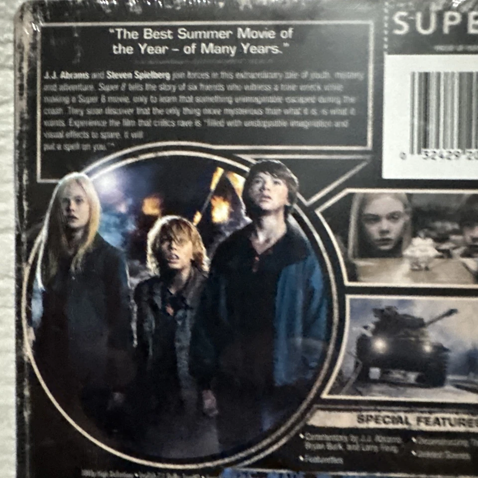 SUPER 8 Metalpak / Steelbook (Blu-ray, 2015) Target Exclusive New Sealed - Image 4 of 4