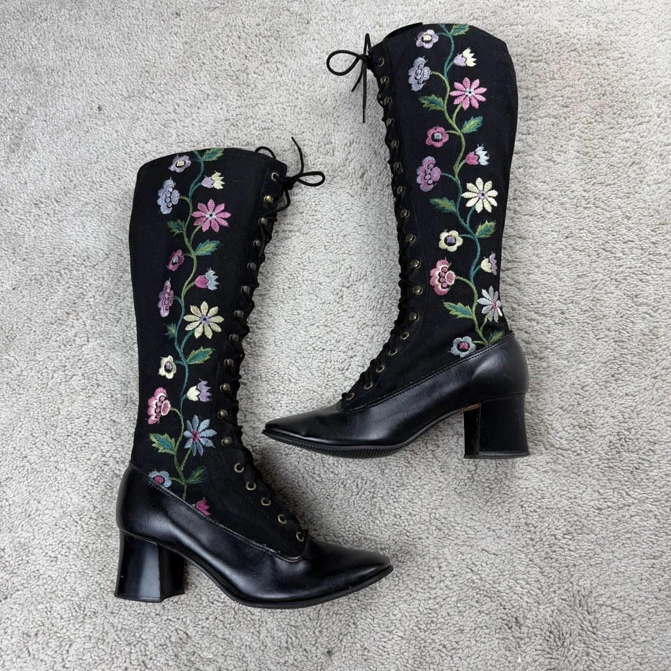 Botas de Colección Años 70 Con Cordones Granny Go Go Bordadas Penny Lane Whimsygoth Talla 7 Foto 3 de 4