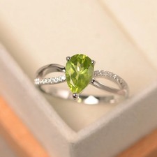 2CT Peridot Pear Gemstone 925 Silver Plated Dainty Ring Duty Free