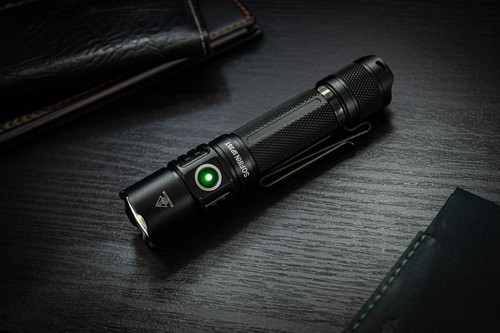 Sofirn SP35T 3800lm Taktische Taschenlampe 21700 USB-C Wiederaufladbare LED Taschenlampe - Bild 15 von 24