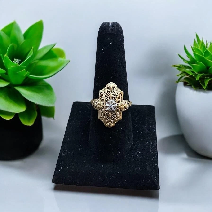 Vintage Art Deco 10k Yellow Gold Natural Diamond Filigree Shield Ring - Image 2 of 4