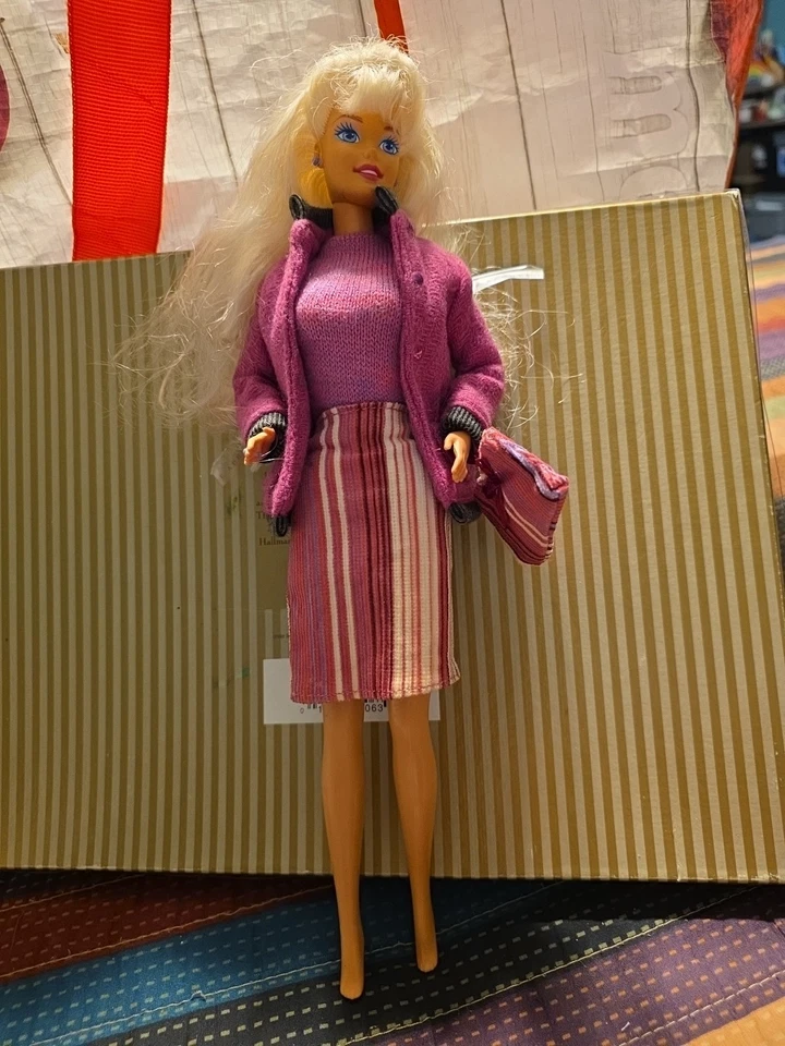 卓越手工连衣裙适用于 Mod 芭比娃娃和类似尺寸的娃娃 - L@@K — 第 2/4 张图片