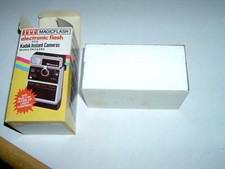 ITT Magicflash Electric Flash For Kodak Instant Cameras EK4  EK6 Original Box