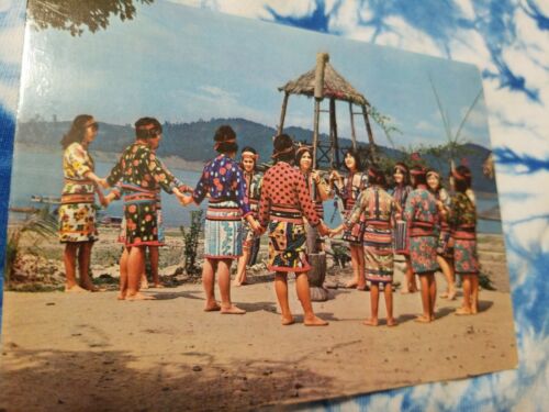 Postcard Taiwan Zoau Tribal Dance Sun Moon Lake Taiwan unposted  - Afbeelding 1 van 5