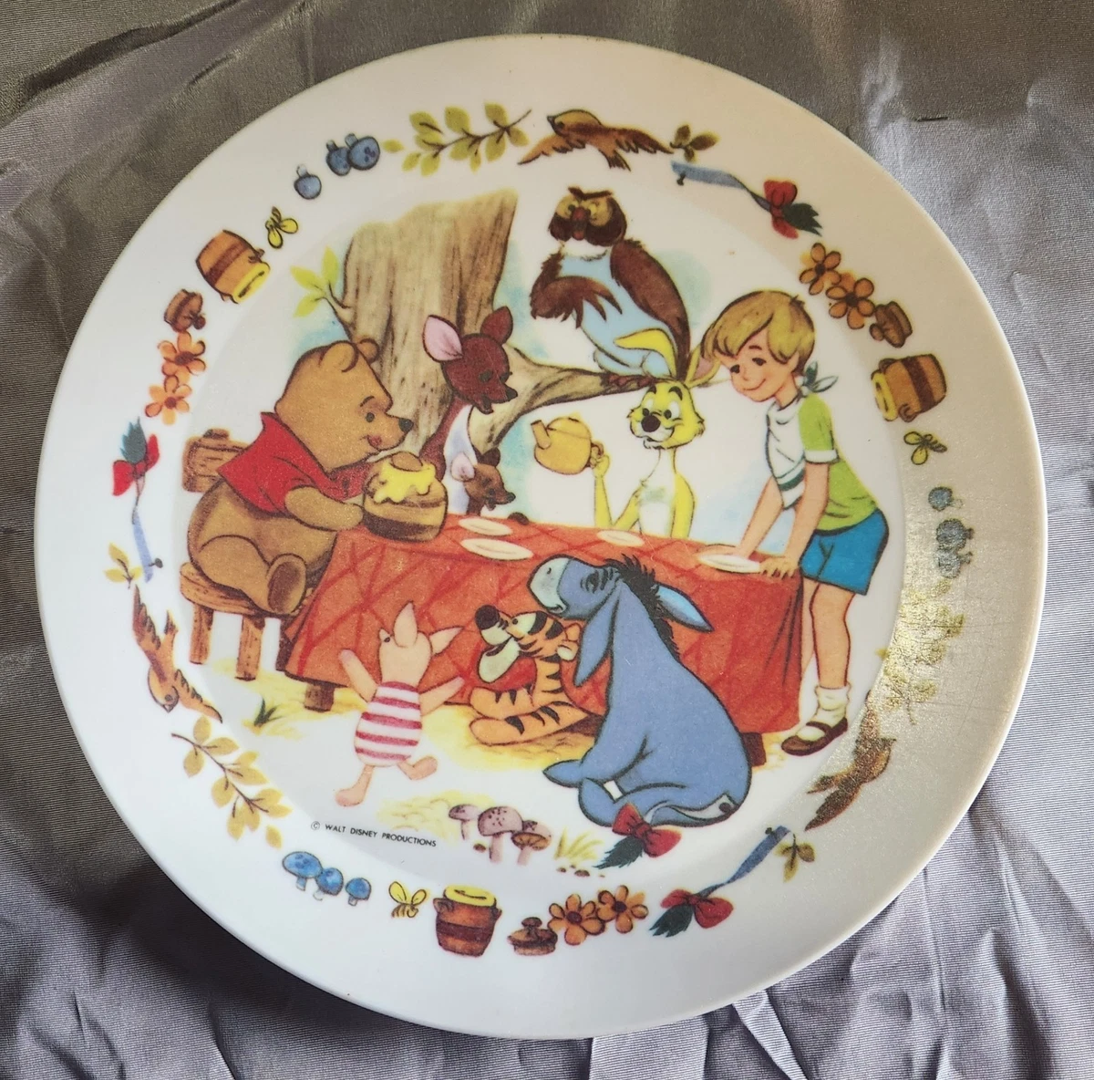 Preços baixos em Winnie the Pooh Pratos da Disney (1968 até o