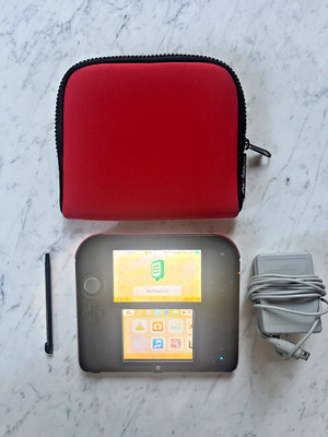 Nintendo 2DS Crimson Red Handheld System With Charger and Case TESTED