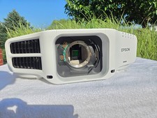 Epson Pro G7000W Projector Tested ELPLP08 lens, Epson remote, power cord