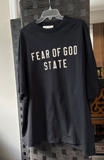 Size L Men  s Fear of God State Essentials 90's Dropped Shoulders T-shirt