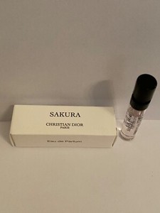 dior sakura perfume