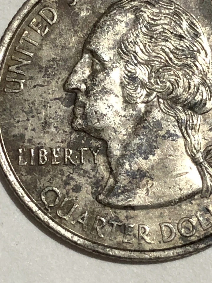 1999 P USA STATE QUARTER DOLLAR PENNSYLVANIA 1787 Mint lamination error - Image 4 of 4