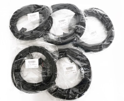 priority express   cable MR-J3PWS2-5M new #T5
