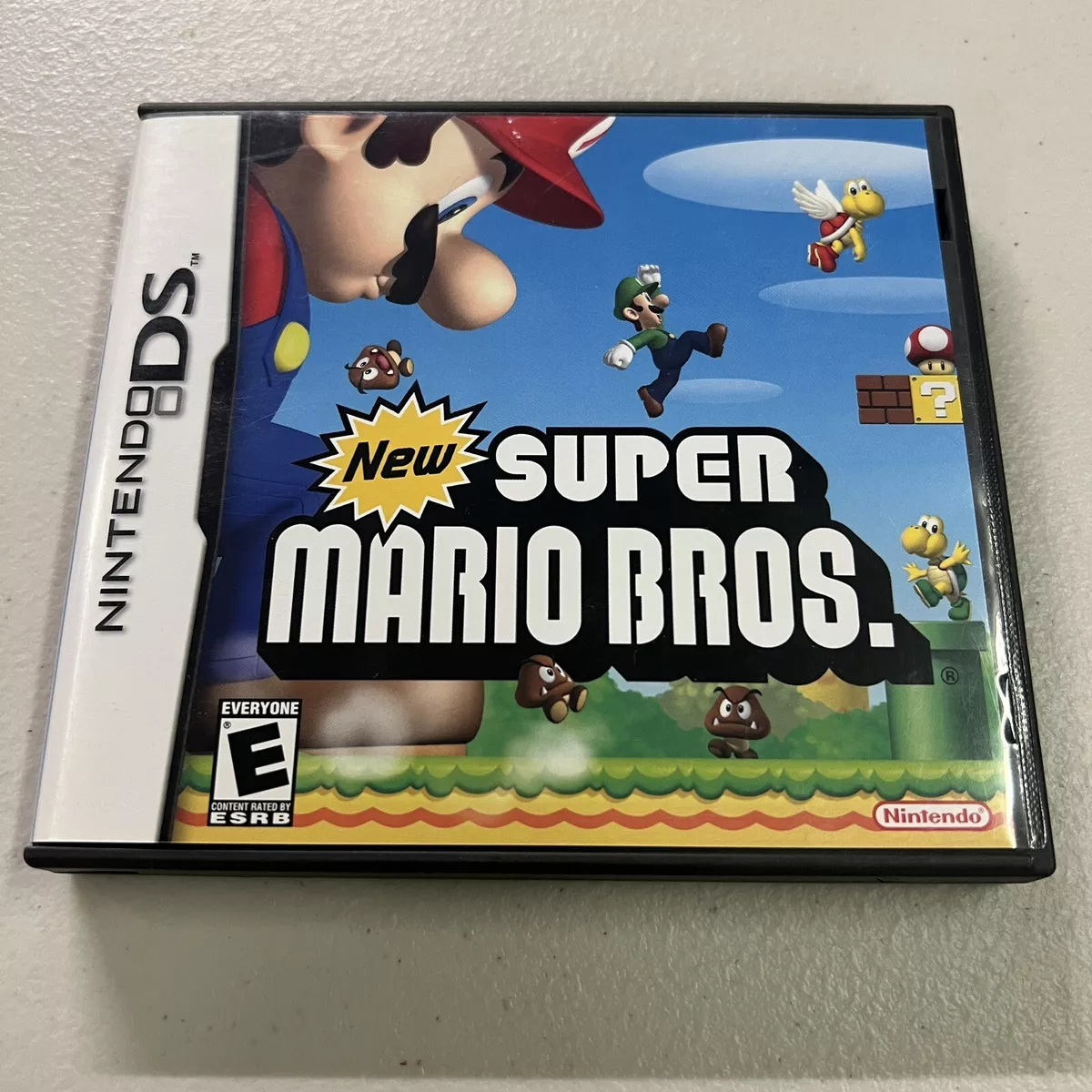 The mini games went so hard on this (new super mario bros DS) especially if  you had a friend with another DS and you could play against each other. My  siblings and