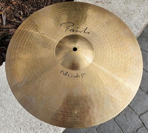 Paiste 17" Signature Full Crash - VG Condition - works with 2002, Masters, 602