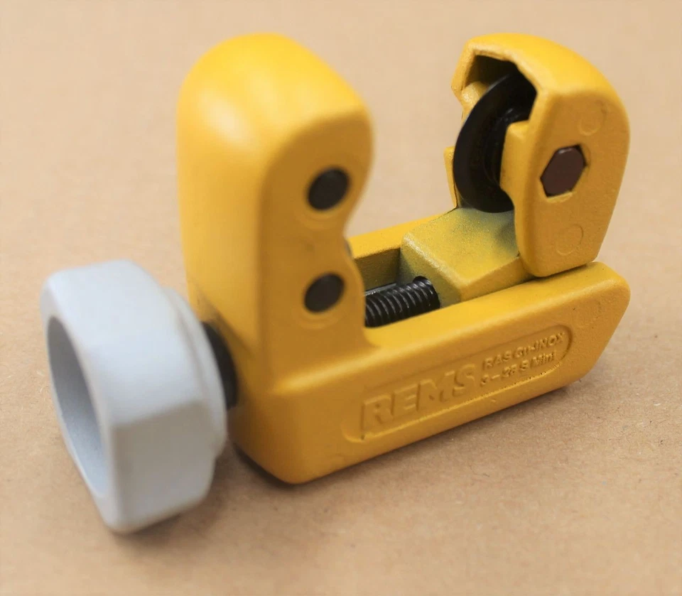 REMS Mini Rohrabschneider RAS Cu-INOX S 113241 3-28 mm Rohrschneider Tube Cutter - Bild 1 von 1