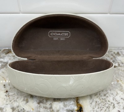 COACH Clamshell Hard Shell Eyeglass Sunglass Case Ivory  display picture 1