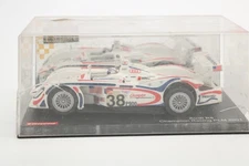 Carrera Exclusiv Audi R8 Champion Racing Slot Car With Case 1/24 Scale