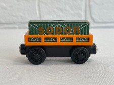 Thomas Wooden Railway Train Engine - Green Sodor Cargo  Orange Cargo Car 2001