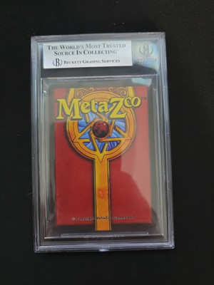 2021 Metazoo Cryptid Nation 1st Edition Mothman Full Holo BGS 9 3