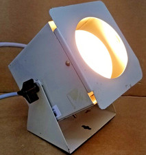 S & S X-Ray Film Illuminator w/ Foot Control Model 188 118V 60HZ Used