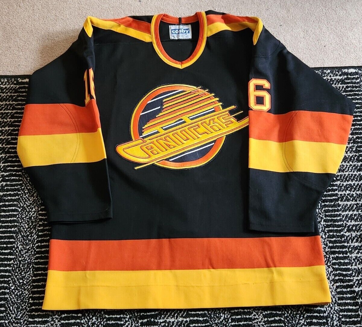Authentic Vancouver Canucks Flying V Trevor Linden CCM Hockey Jersey 48