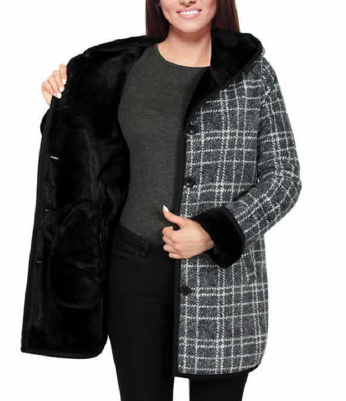 Jaqueta Ike Behar Feminina Forrada de Pelúcia com Capuz, Xadrez de Carvão, Pequena - Imagem 3 de 4