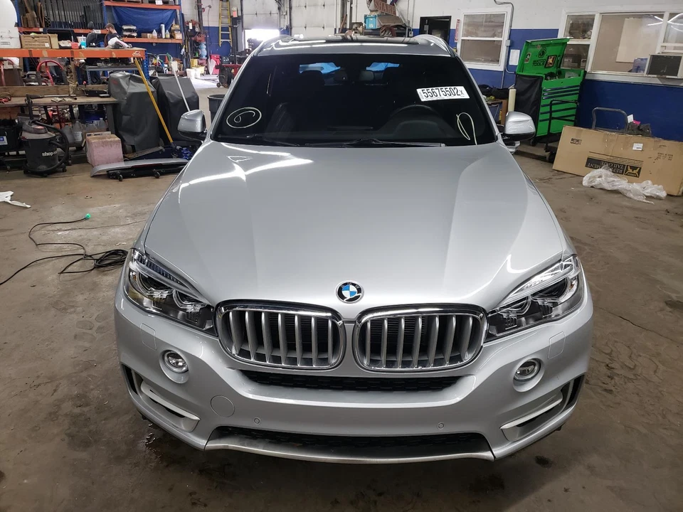 Alternador BMW X5 17 18 3,0 L, gasolina, (215 amperios) Foto 2 de 3