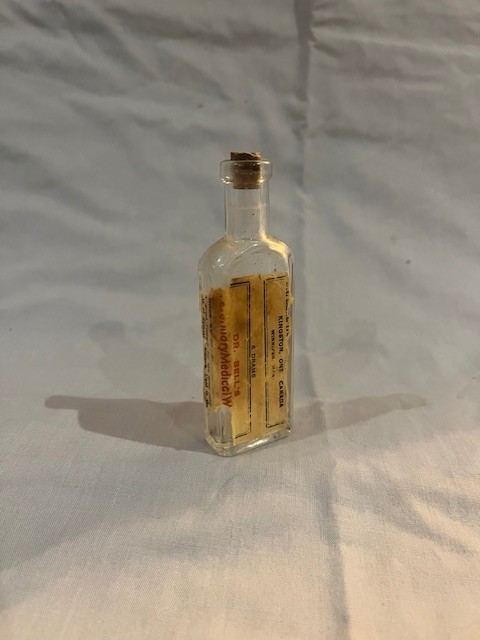 Dr. Bells Medical Wonder Embossed Bottle Clear Glass Kingsto