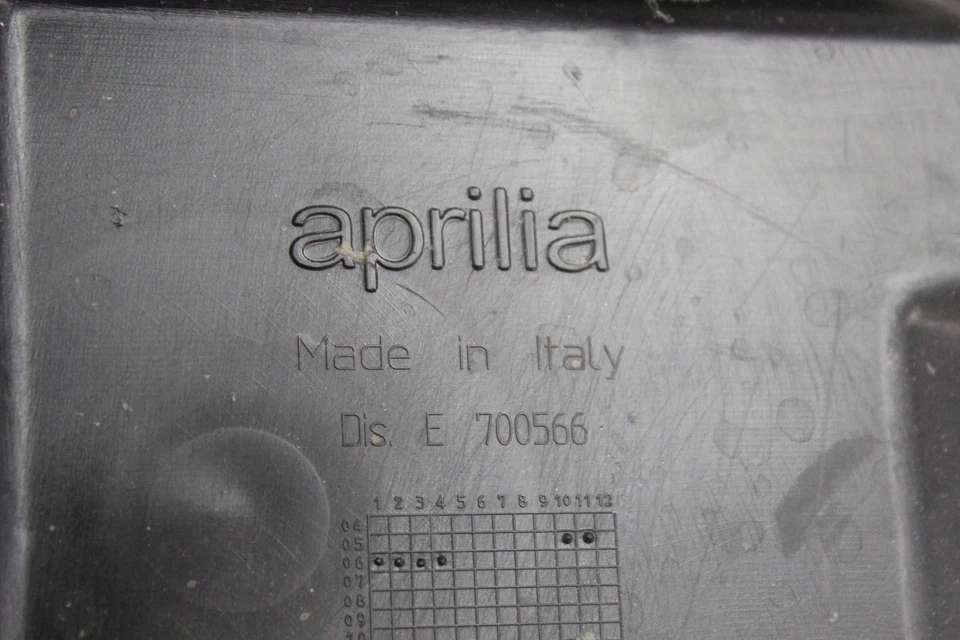 Aprilia SXV 450 SXV450 06-07 OEM переднее сиденье водителя седло #2 851328 ИЗЯЩНОЕ! - Изображение 3 из 4