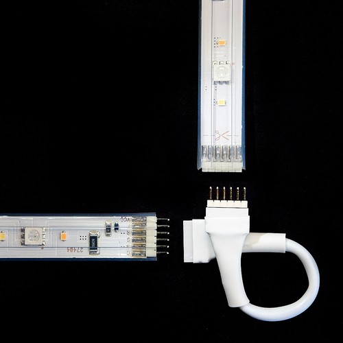 CORNER Piece | Short Spacer Cable | for Philips Hue Lightstrip Plus V3 | R - Picture 8 of 27