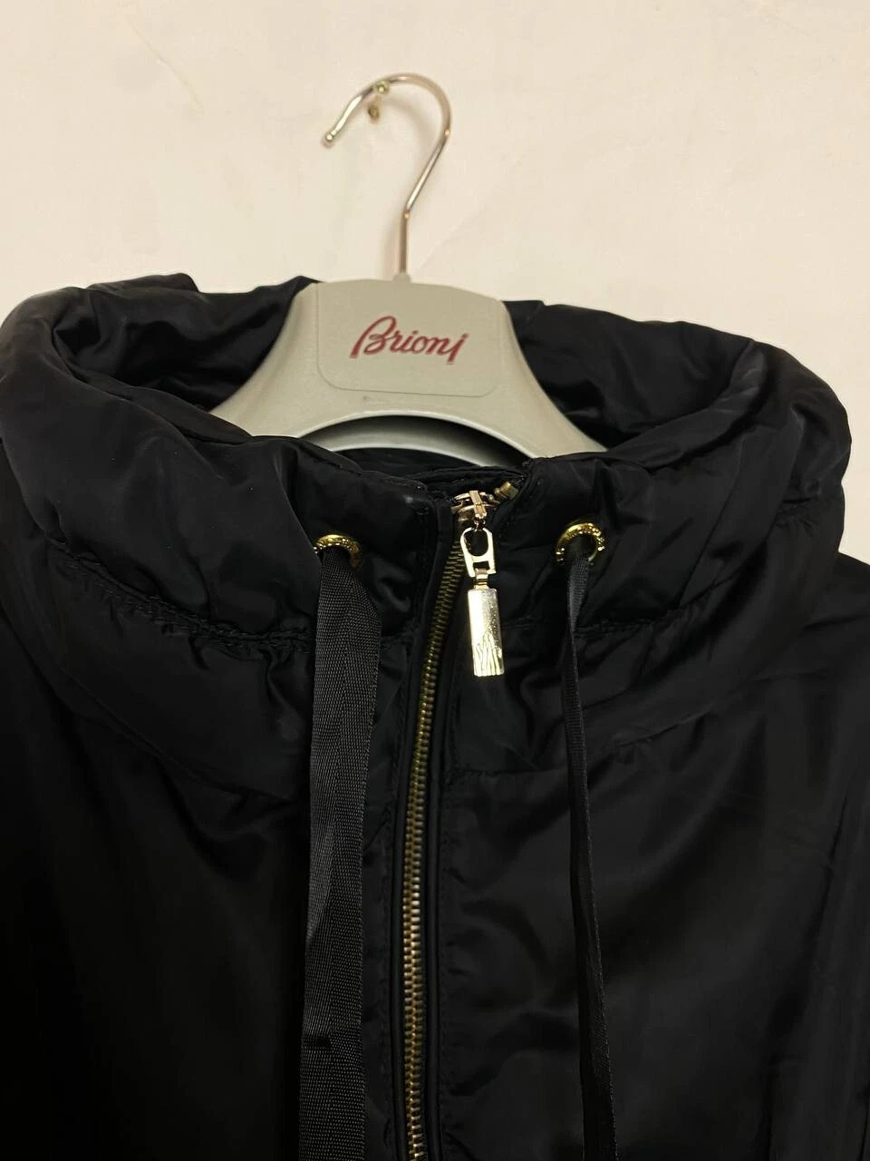Moncler cappotto donna con cappuccio zip intera maniche lunghe puffer nero taglia S