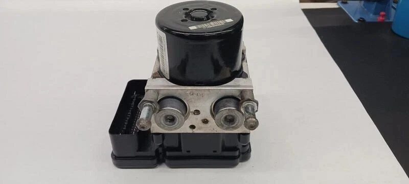 2012-2015 Chevrolet Captiva Sport ABS Pump Assembly Anti Lock Brake Module OEM Foto 2 de 4