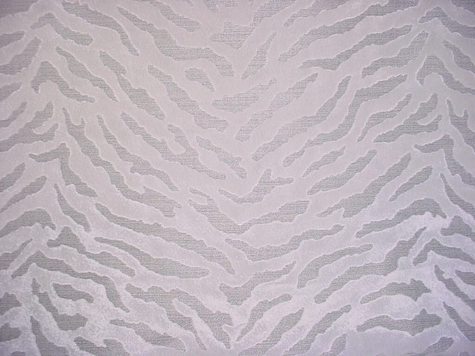 3-1/8Y Zinc Z513 Bengal Moonbeam Gray Tiger Stripe Velvet Upholstery Fabric - Image 3 of 4