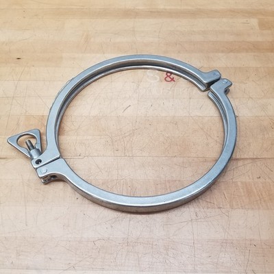 Y100215-1J Tri Clover Clamp, Single Hinge, DN300, 304, 12'' - USED