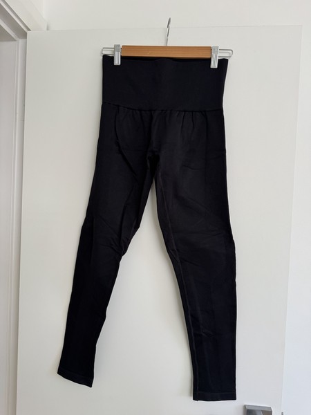 LNDR Women's High-Waisted Black Super-Sculpt Seamless Leggings - Size M-L