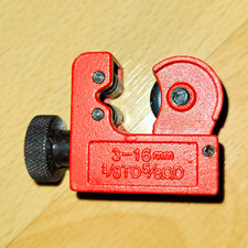 LQ Industrial - Rohrschneider 3&ndash;16 mm - MiniCut Rohrtrenner Handheld