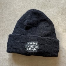 LOUIS VUITTON 'DAMIER PEARLS' BLACK BEANIE