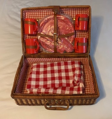Wicker Picnic Basket Suitcase w/Blanket (4) Plates Cups Utensils 18'' x 12'' x 7''