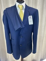 BNWT Skopes mens 2 piece navy suit, jacket 42L trousers 34/31 tailored fit