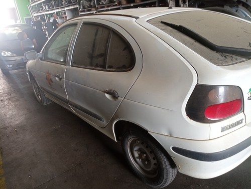 SONDA LAMBDA / 1987144 PER RENAULT MEGANE I BERLINA HATCHBACK BA0 1.6E ALIZE - Foto 5 di 10