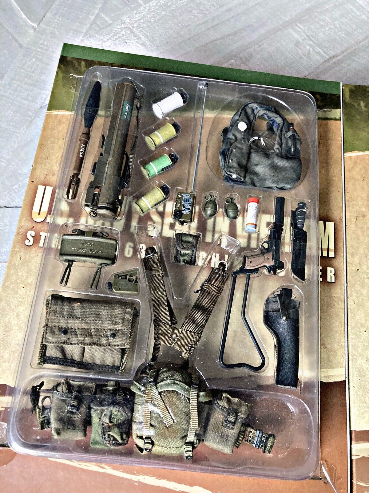 Picture 5 of 24