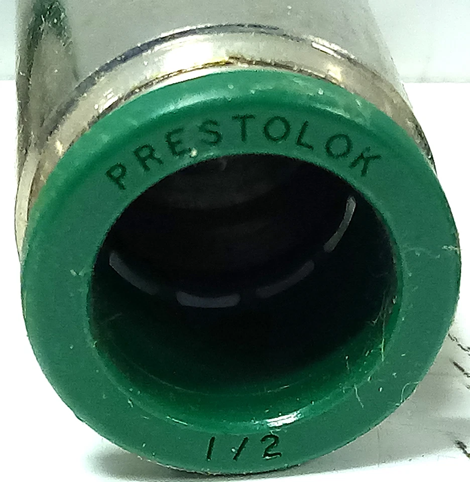 Parker 62PLP-8 1/2 in X 1/2 in Nickel Plated Brass Push-to-Connect Fittings - Image 3 of 3