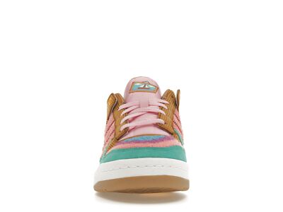 Size 10 - The Simpsons x adidas Forum Low Living Room for 