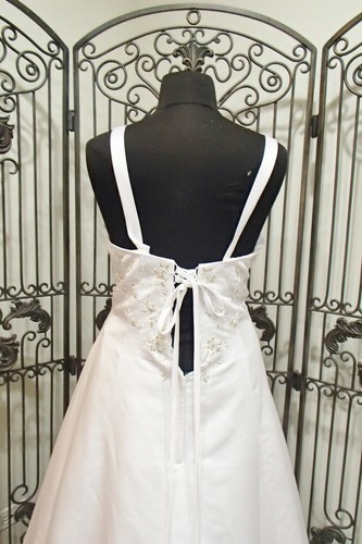 S262 VENUS VW8602 SZ 24 WHITE BEADED FORMAL WEDDING GOWN DRESS - Picture 9 of 9