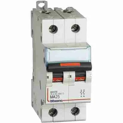 BTicino FV82SM320 BTDIN250 2P 320A Interruttore Magnetico Prezzo